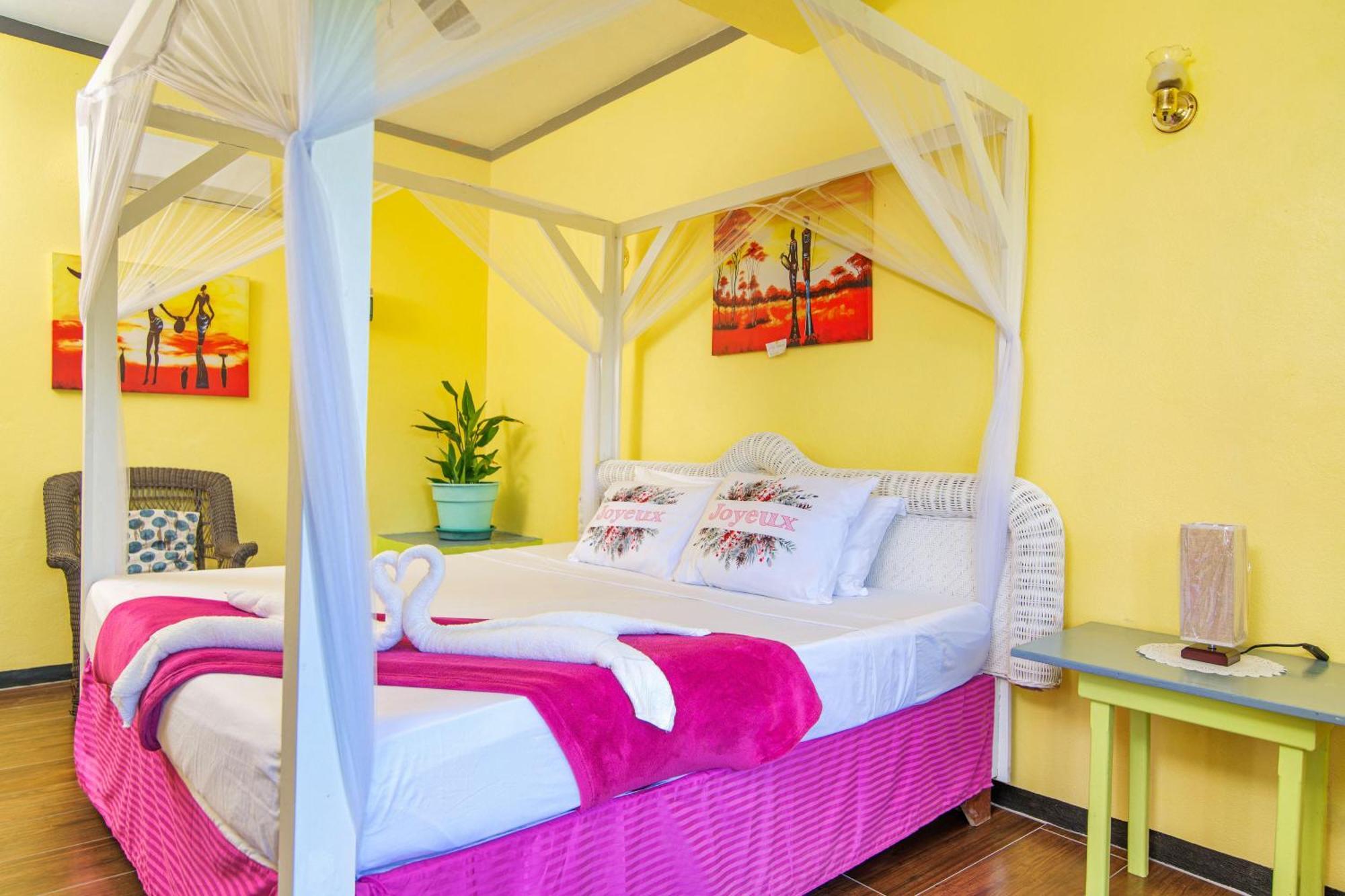 Tropical Paradise View Anse La Raye Exterior photo