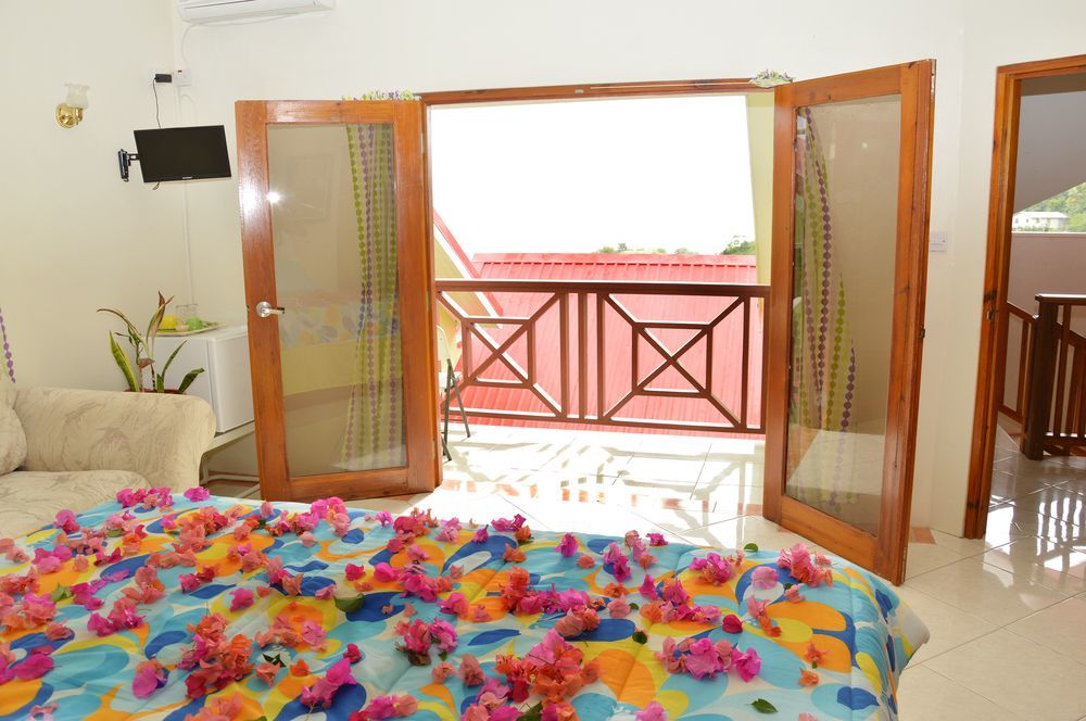 Tropical Paradise View Anse La Raye Exterior photo
